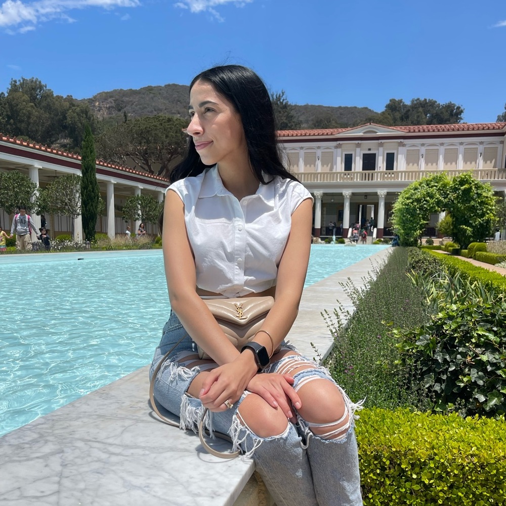 Meet your Posher, Stephanie